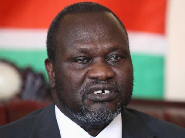 South Sudan's rebel leader Riek Machar addresses a news conference in Ethiopia's capital Addis Ababa, October 18, 2015. /REUTERS