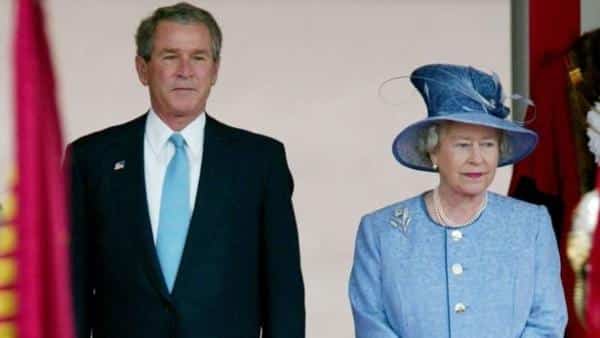 U.S. President George W. Bush stands with Queen Elizabeth at Buckingham Palace, November 19, 2003