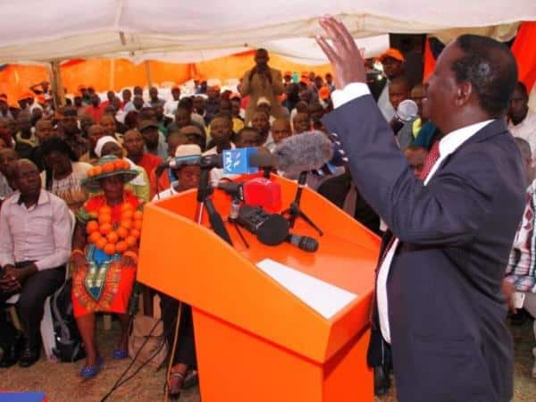 ODM leader Raila Odinga addresses a youth meeting at the party's Orange House headquarters in Nairobi, March 28, 2017. /JACK OWUOR