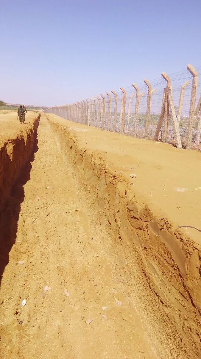 Is this the wall Kenya is building along its border with Somalia? (photos)