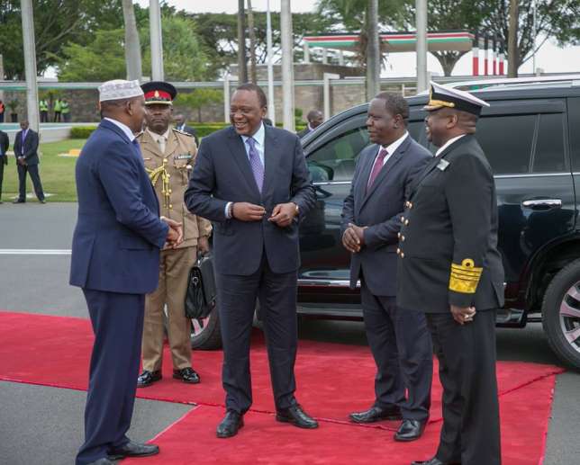 Where is Ruto? Uhuru asked as DP fails to see him off at JKIA