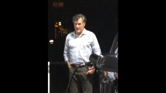 Photo: Mitt Romney spotted pumping his own gasMitt Romney had a campaign plane, secret service detail, and motorcades just weeks ago. He was spotted pumping his own gas in California looking unlike the man we saw on the campaign trail. A photo, trending on Reddit, shows former presidential candidate Mitt Romney, pumping gas at a station in La Jolla Calif., looking disheveled and very much unlike the well-groomed multimillionaire politician we knew during the campaign trail.  The photo was snapped by Redditor "mkb95,"who claims the grainy image actually shows the former presidential candidate pumping gas at a local gas station. He is dressed in rumpled shirt and equally rumpled looking pants. His hair looks tousled as he stands with a frazzled expression while he fills his car tank.  "mkb95"writes: "Mitt Romney at my local gas station... looks tired and washed up." He adds: "I talked to him for a good three minutes while he was filling his tank. I guess he's moving to one of his houses in the town I live in, La Jolla."  NY Daily Newscomments that Romney, who always looked "buttoned-down almost to a fault on the campaign trail," looks "the worse for wear" in the photo.  The Hollywood Gossipdescribes the former presidential candidate as looking "slightly frazzled," and comments: "Gone is his familiar, perfectly slicked-back coif from the campaign trail," but suggests that he may not have been as "disheveled or upset as the image might suggest."  Redditor mkb95claims he chatted with the former presidential candidate briefly, after which they both filled their cars and left the station.  Redditor mkb95 is not the only one who has seen Romney at the same gas station. Global Grind reports Twitter user @thegirlss, also claims to have seen Romney at the station  Read more: http://www.digitaljournal.com/article/337380#ixzz2DLQHmOx3