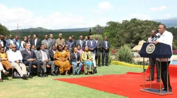 President Uhuru Kenyatta and his Deputy William Ruto along with Cabinet Secretaries resolved to take a 20 and 10 percent pay cut respectively. PSCU