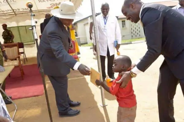 3 year old boy does the unthinkable to Museveni