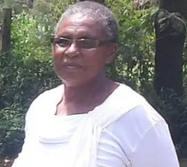 Kenyan Woman Collapses,Dies at Newark Airport