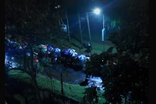 Thousands Attend Pope Francis Mass 5 Catholic faithful queuing and singing hymns at 5.30am on November 26, 2015 to get to the venue of the mass by Pope Francis. PHOTO | JOSEPH NGARI | NATION MEDIA GROUP