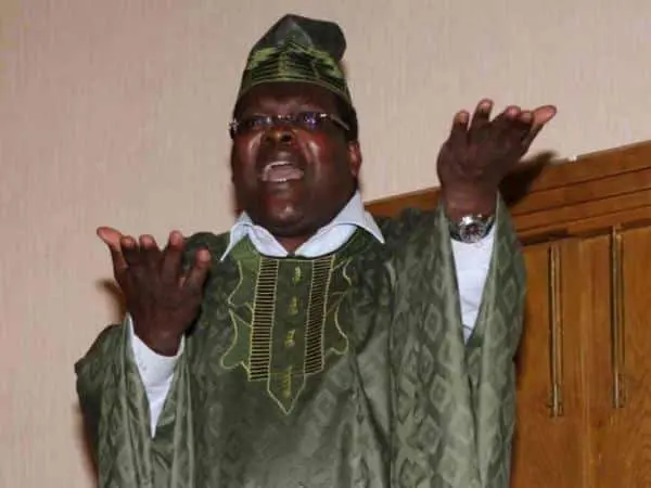VIDEO: Miguna Miguna Chased Away By Governor Samboja’s Supporters