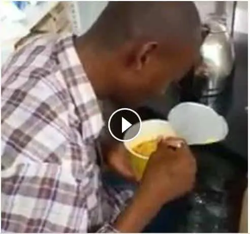 Culture Shock: Kenyan Man Eats with Chopsticks in South Korea