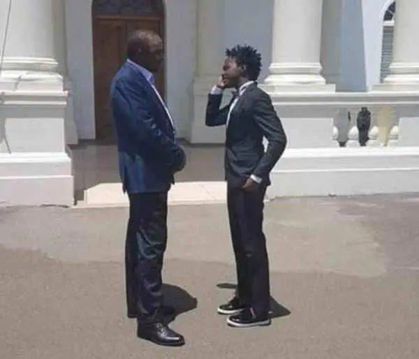 PHOTOS: Bahati meets Uhuru at State House youth summit