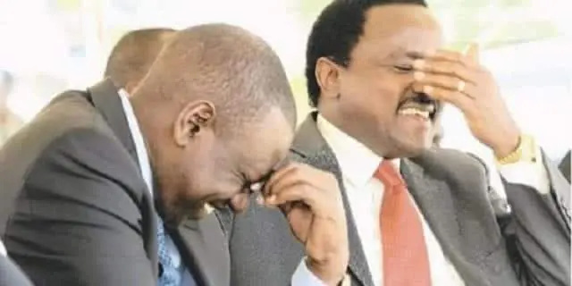 Hilarious Video: Ruto ask Kamba people to pray for Kalonzo