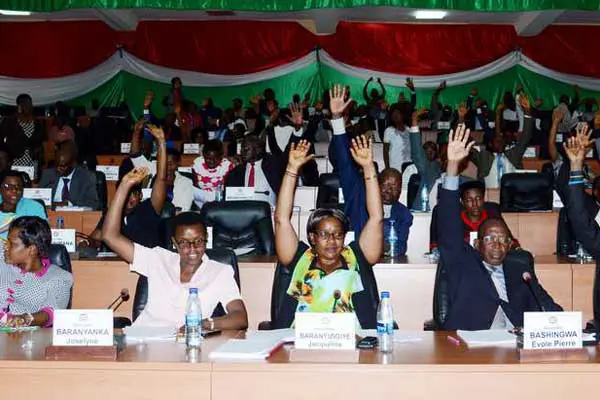 Burundi lawmakers vote to withdraw from ICC