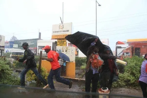 Uhuru prays for rain Nyeri residents disperse from President Uhuru