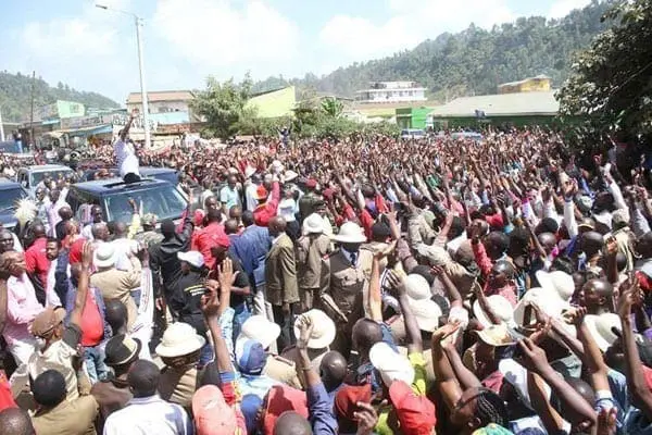 President Uhuru Kenyatta President Uhuru Kenyatta addresses a crowd in Maua town on January 21, 2017. PHOTO | PHOEBE OKALL | NATION MEDIA GROUP