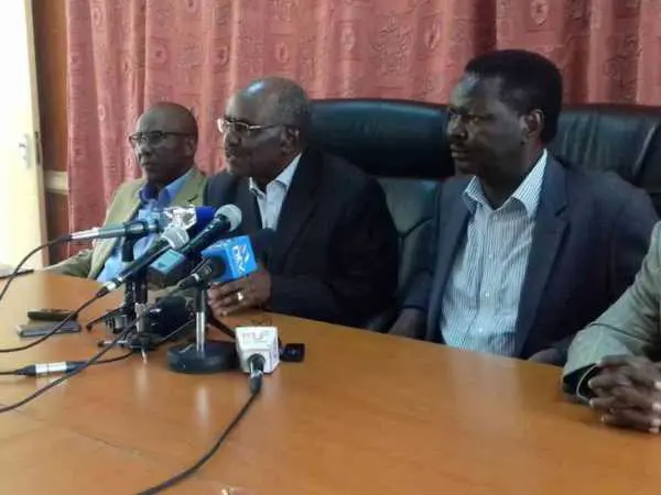 Nasa line up raw deal for Kambas, we will not play second fiddle : Minority leader Francis Nyenze accompanied by other Kamba leaders during a media briefing on Friday, April 28. COURTESY