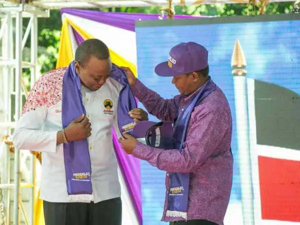 Major boost for Jubilee as Kanu, Chap Chap says Uhuru Tosha: President Uhuru Kenyatta with Machakos Governor Alfred Mutua during the Maendeleo Chap Chap party National Delegates Convention at its Lavington headquarters in Nairobi, May 6, 2017. /PSCU