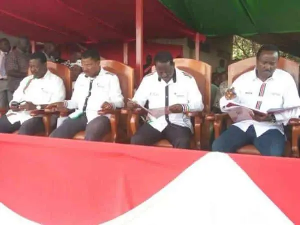 Raila jeered, humiliated for supporting governor Rasanga 1 Raila jeered, humiliated for supporting governor Rasanga