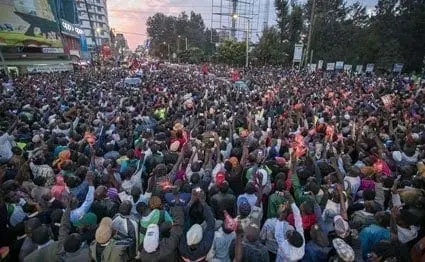 President Uhuru Kenyatta's tycoons raise millions in 2 hours 2 President Uhuru Kenyatta and Deputy President William Ruto in Eldoret, Uasin Gishu on June 10, 2017. PHOTO | JARED NYATAYA | NATION MEDIA GROUP