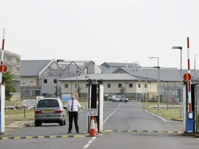 Kenyan asylum seeker in UK locked up in 'freezing' room