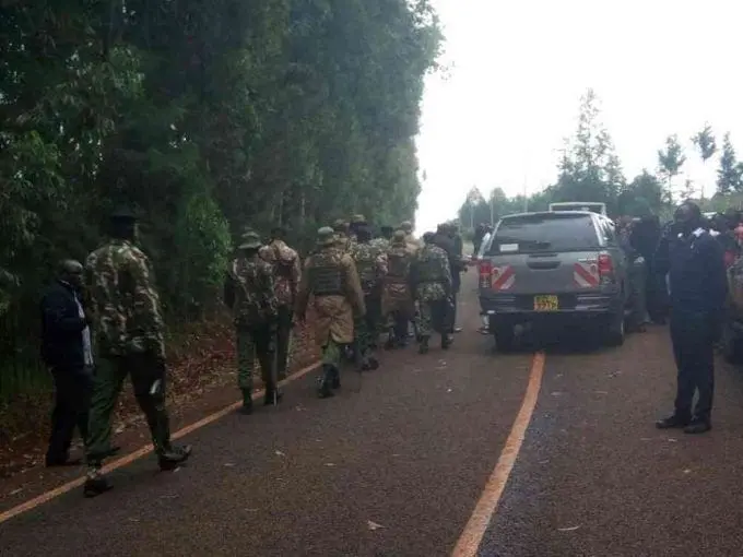 Police officers outside DP William Ruto's home in Sugoi, Eldoret, following an attack on July 29, 2017. /MATHEWS NDANYI