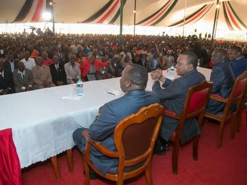President Uhuru Kenyatta meets a delegation of Kuria leaders at State House in Nairobi, October 4, 2017. /PSCU
