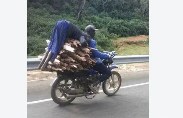 Girl Photographed On Risky Boda Boda Ride Gets Support