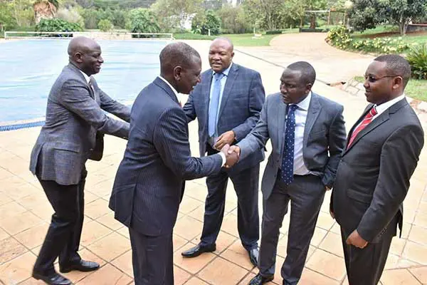 Aron Cheruiyot bashed for greeting Ruto with hand in pocket