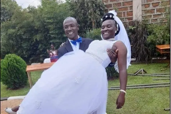 Very Sad: Waited 21 years to get married, died 19 days after wedding