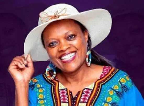 Kenyan Woman Faints and Pass Out Upon Landing in US from Kenya