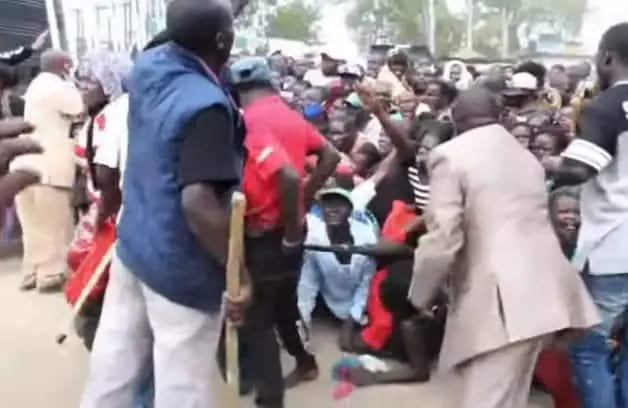 Ruto Asks Raila Odinga To End Protests and Support Him