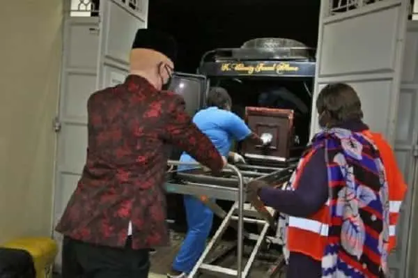 Body of Agnes Wangui who was Detained In Saudi Arabia Arrives in Kenya