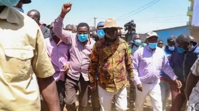 VIDEO: Chaos as pro-Ruto youths disrupts Raila's Githurai Rally 1 VIDEO: Chaos as pro-Ruto youths disrupts Raila's Githurai Rally