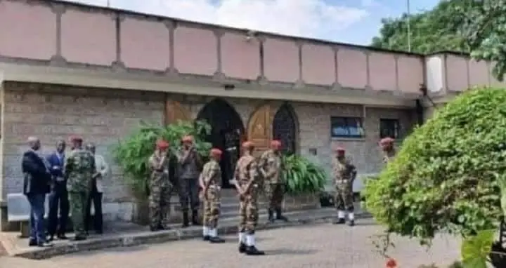 Situation Outside Lee funeral Home: Death Rumors of VVIP