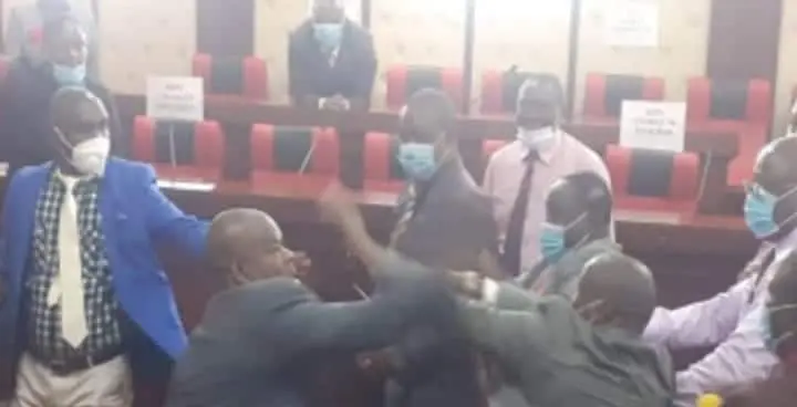 VIDEO: Chaos In Nyamira County As MCAs Exchange Blows And Kicks 2 VIDEO: Chaos In Nyamira County As MCAs Exchange Blows And Kicks