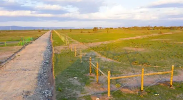 INVESTORS GET TOGETHER AT GREAT OASIS - NANYUKI 1 INVESTORS GET TOGETHER AT GREAT OASIS - NANYUKI