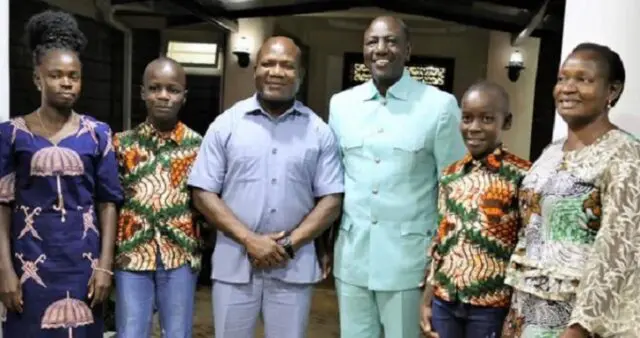 Fashion Statement: Ruto With Governor Fernandes Barasa's Family (PHOTOS)