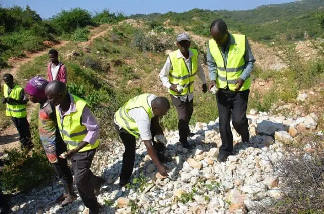 Milestones: Kenya Discovers Rare Mineral Used to Make Phones 1 Milestones: Kenya Discovers Rare Mineral Used to Make Phones