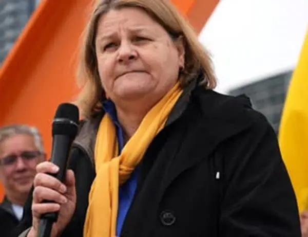 American Judge Suspended for Helping Immigrant Escape