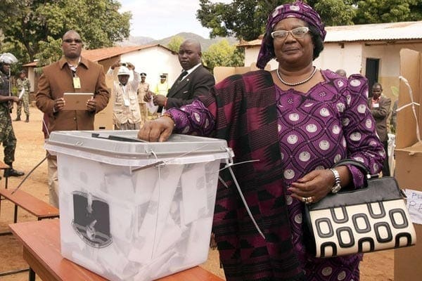 Malawi's Joyce Banda casts her vote for Malawi's Tripartite elections at Malemia School Polling centre, the home village of the incumbent president on May 20, 2014. PHOTO/AFP