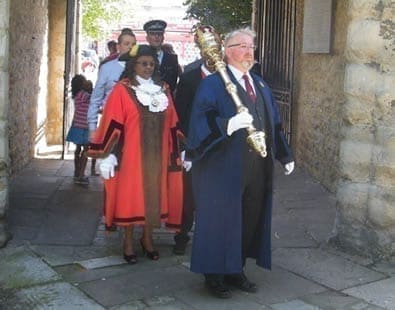 Photos: First Kenyan Mayor In UK Elizabeth Kangethe Inaugurated