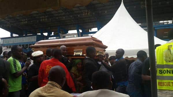 PHOTOS: Actors, fans mourn Mzee Ojwang as burial procession kicks off in Nairobi.