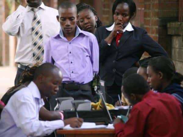 Raila Odinga's Nyanza backyard tops in new voter registration