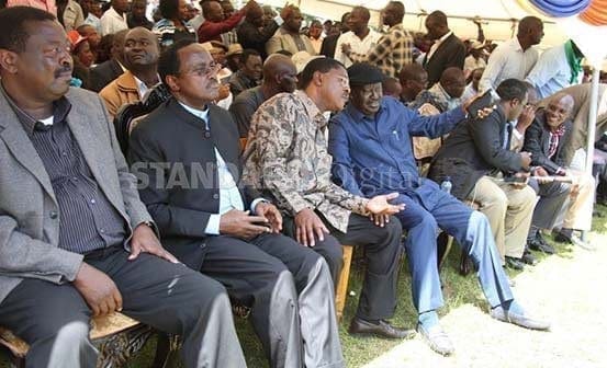 Regional politics play out at Jacob Juma’s burial