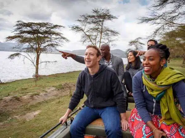 Facebook founder Mark Zuckerberg was accompanied by his wife Priscilla Chan (back centred) in Lake Naivasha on Thursday, September 1, 2016 /FACEBOOK