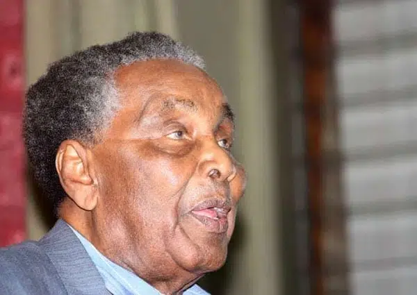 Narok North MP William Ole Ntimama addresses journalists at Parliament Buildings on March 25, 2011. During an interview last month, he declined to discuss why he broke ranks with ODM leader Raila Odinga on whose side he has been for more than a decade. PHOTO | SULEIMAN MBATIAH | NATION MEDIA GROUP
