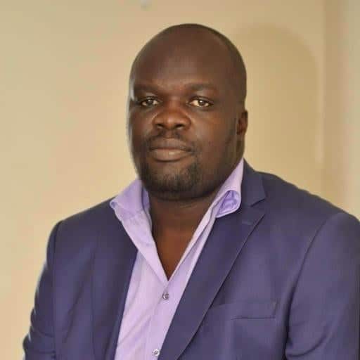 Robert Alai throws major shade at Raila's Daughter, Rosemary Odinga. Calls her shallow, incompetent amid other insulting things. Raila won't like this