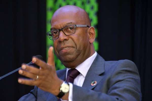 Bob Collymore speaks during the release of the Telco’s half year financial results at Safaricom House in Nairobi on November 4, 2