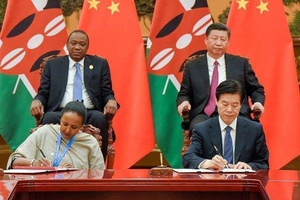 Kenyan President Uhuru Kenyatta (top left) and Chinese President Xi Jinping (top right