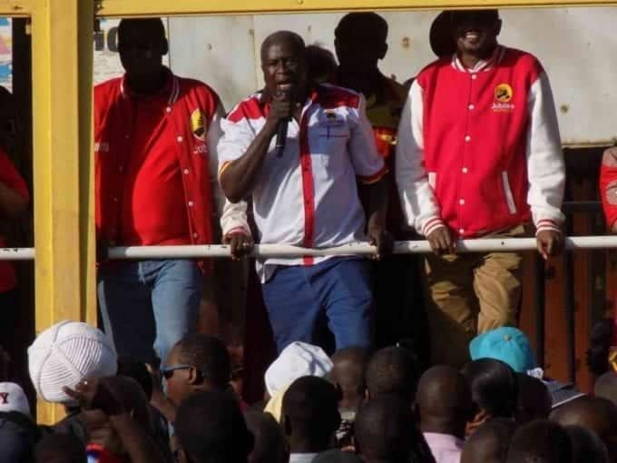 Former Cabinet minister Amos Kimunya, former Kibwezi MP Kalembe Ndile and Gatundu South MP Moses address Jubilee Party supporters at Makadara Shopping centre in Athi River during campaigns on June 12, 2017. /GEORGE OWITI