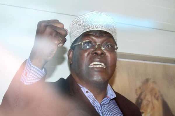 MIGUNA Miguna calls Luos “VOTING ROBOTS”