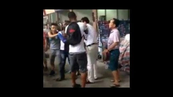 Chinese Men  Beat a Nigerian man